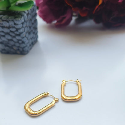 Melody Golden SS#08 Hoops Earrings